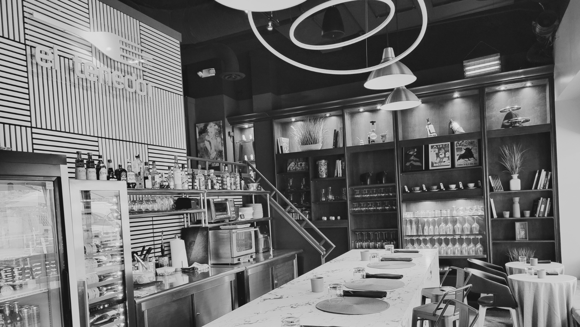 black and white picture of a restaurant